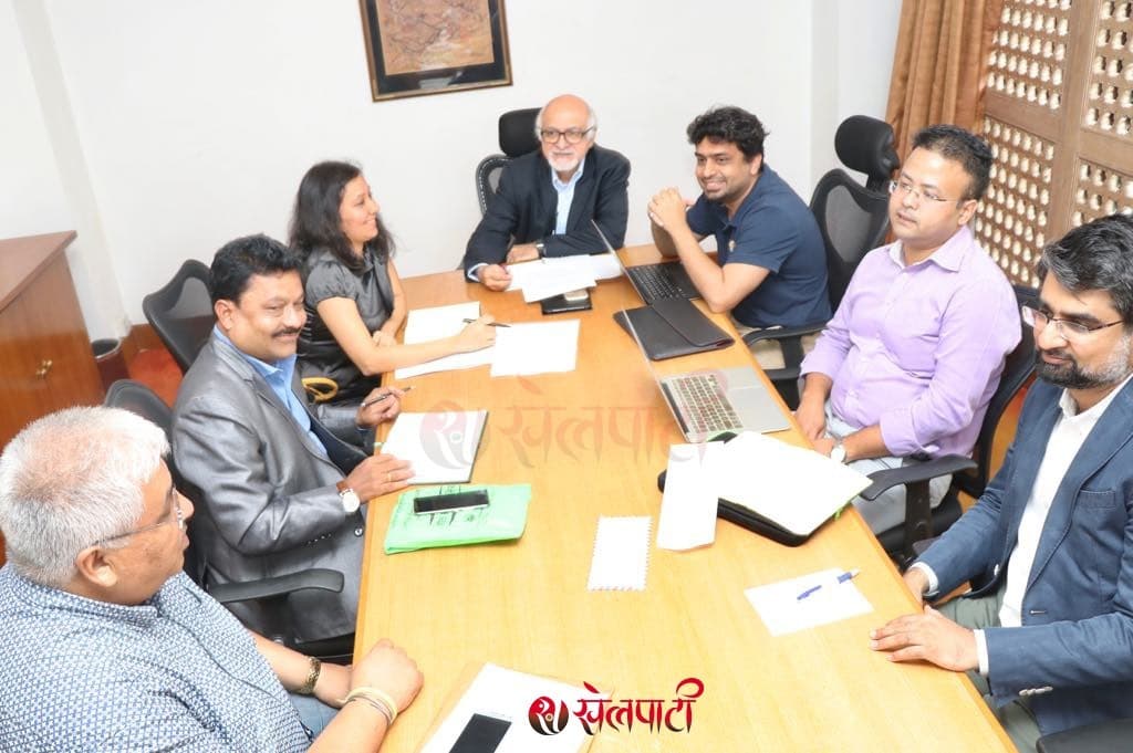 स्वतन्त्र कमिटिको बैठक बस्दै, निस्केला त निकास ?