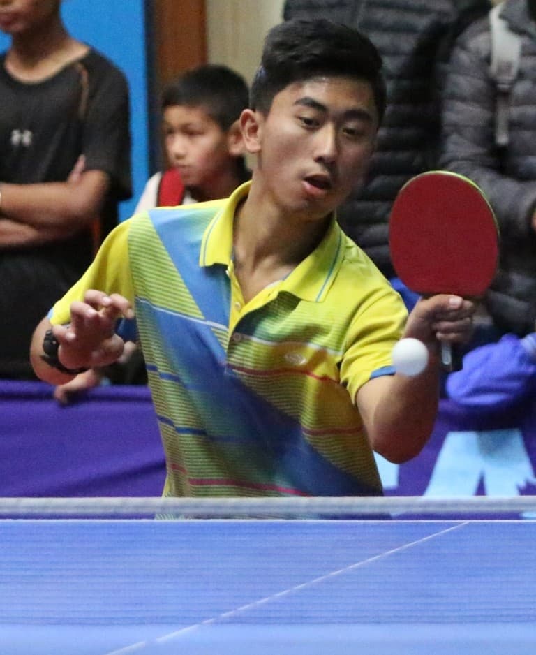 एलेन र पूजालाई स्वर्ण