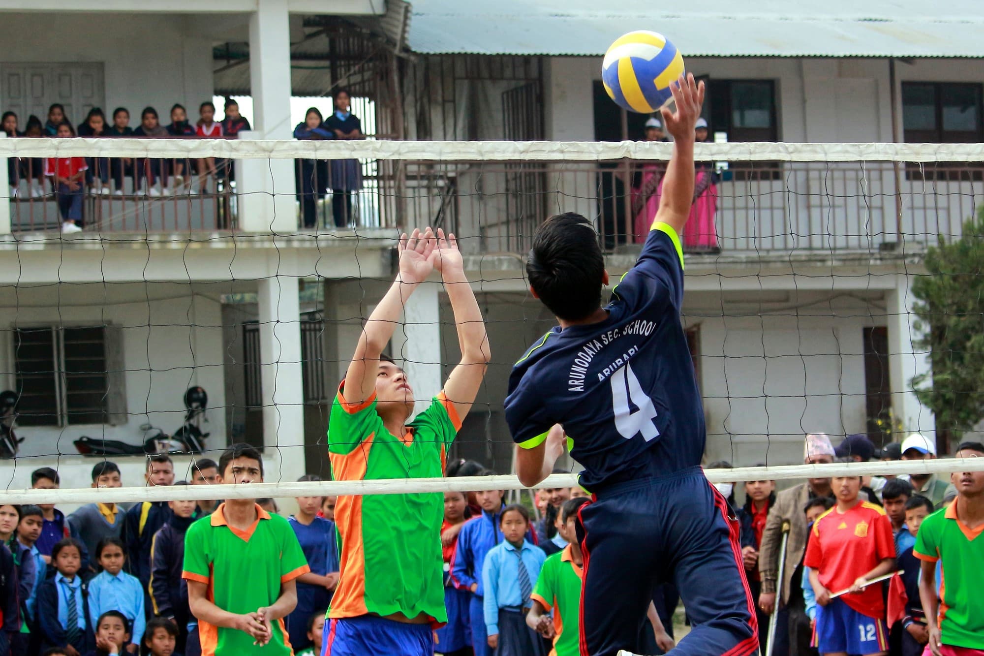 राष्ट्रपति रनिङ शिल्ड सुरु