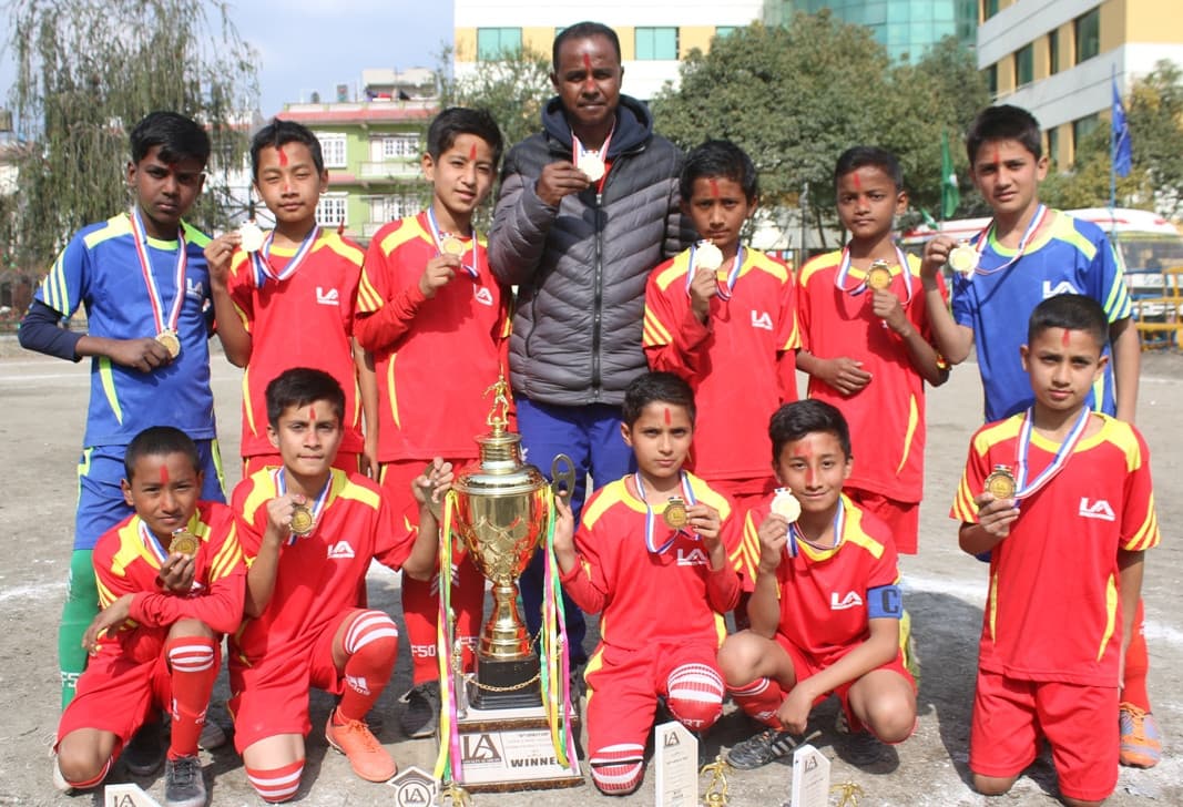 लोयल्टी कपमा एलएको ह्याट्रिक