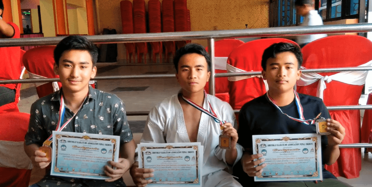 एसकेडियुएन बन्याे टिम च्याम्पियन