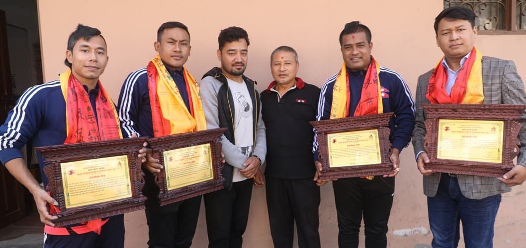 पदक विजेता खेलाडी सम्मानित