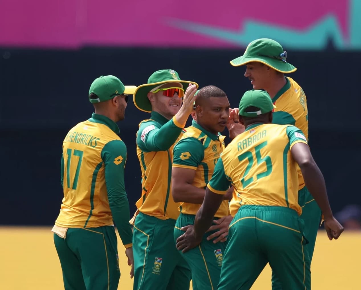 श्रीलंकामाथि दक्षिण अफ्रिकाको जित