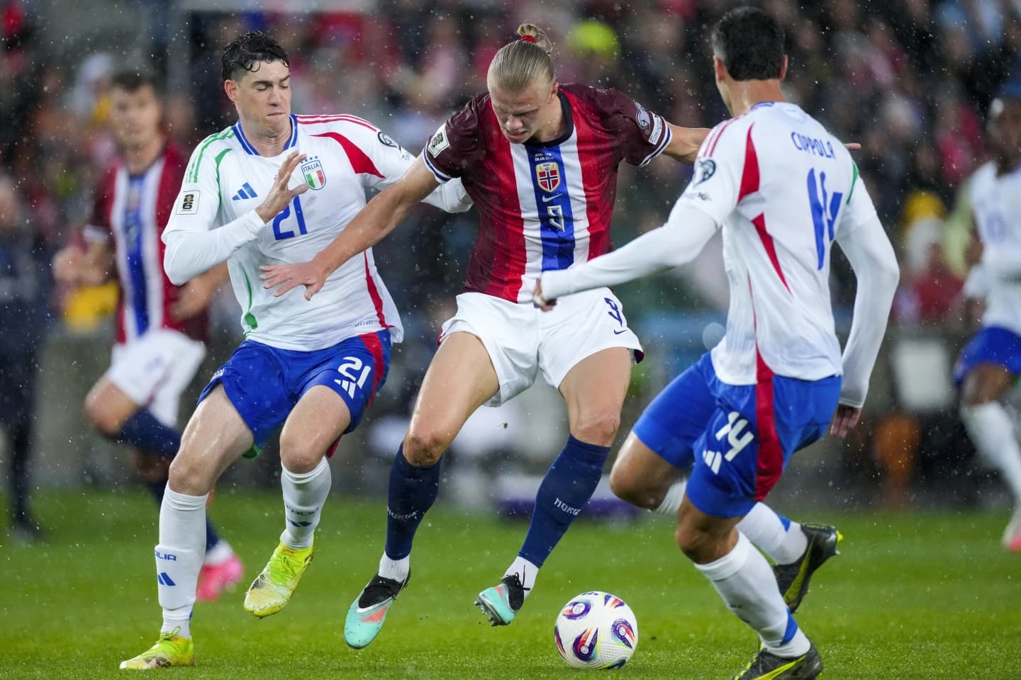 दबाबमा इटली