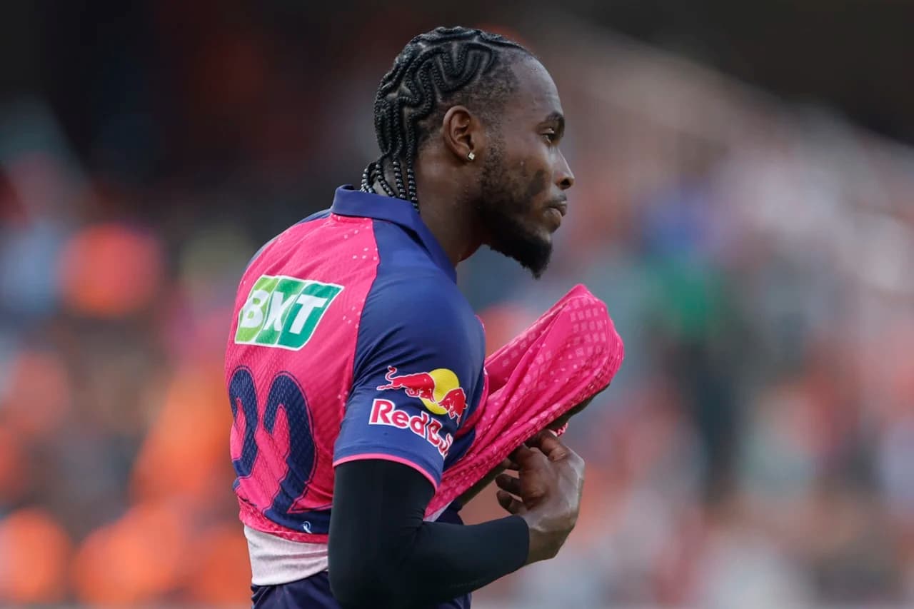 आर्चर आइपिएलमा सबैभन्दा बढी रन खर्चिने बलर