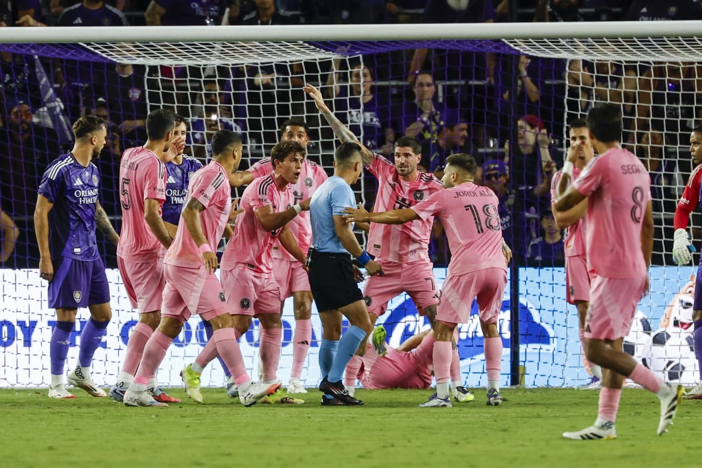 मेसीबिना चलेन मियामी