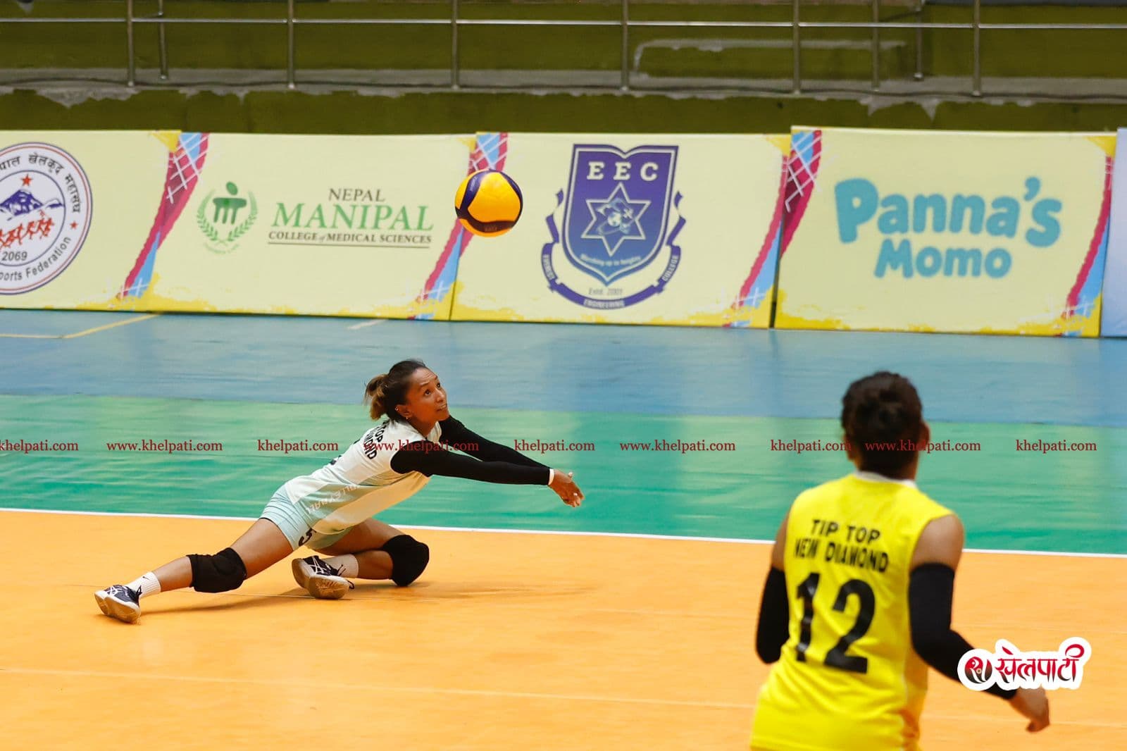 एभरेस्टमाथि न्यु डाइमन्डको सहज जित