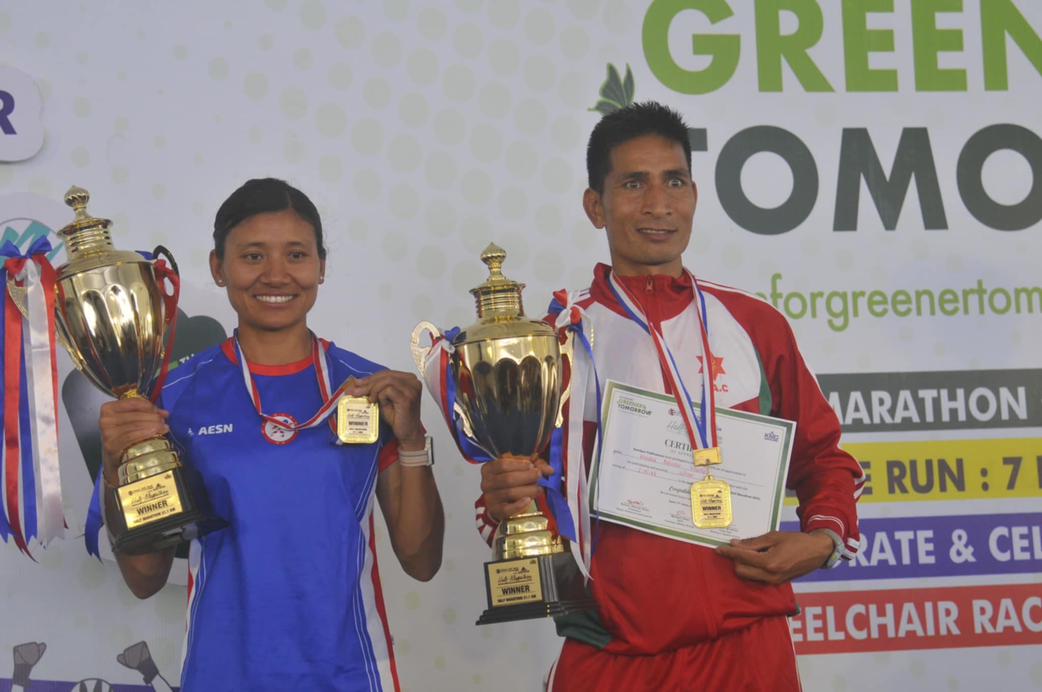 हाफ म्याराथनमा खडकबहादुर र सन्तोषी च्याम्पियन