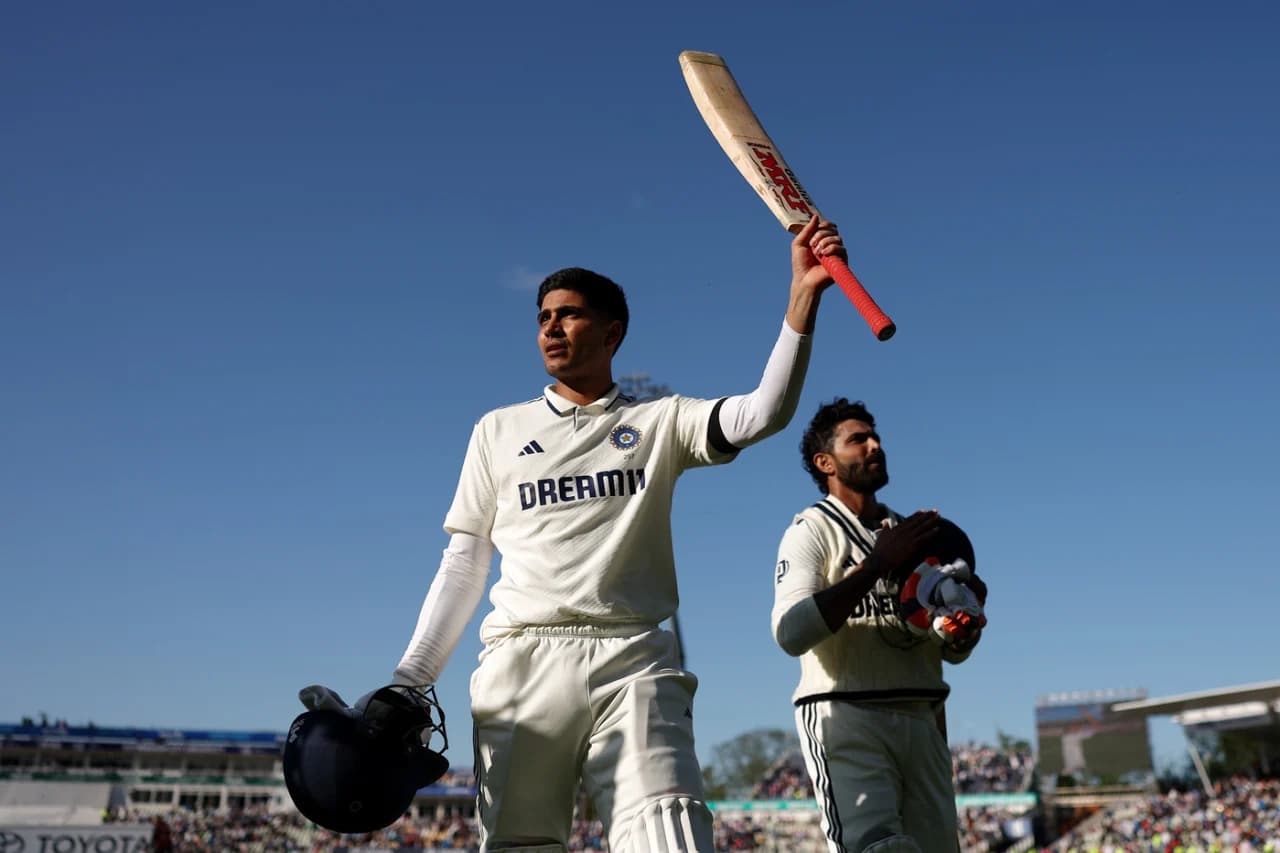 इङ्ल्यान्डविरुद्ध गिलको शतक