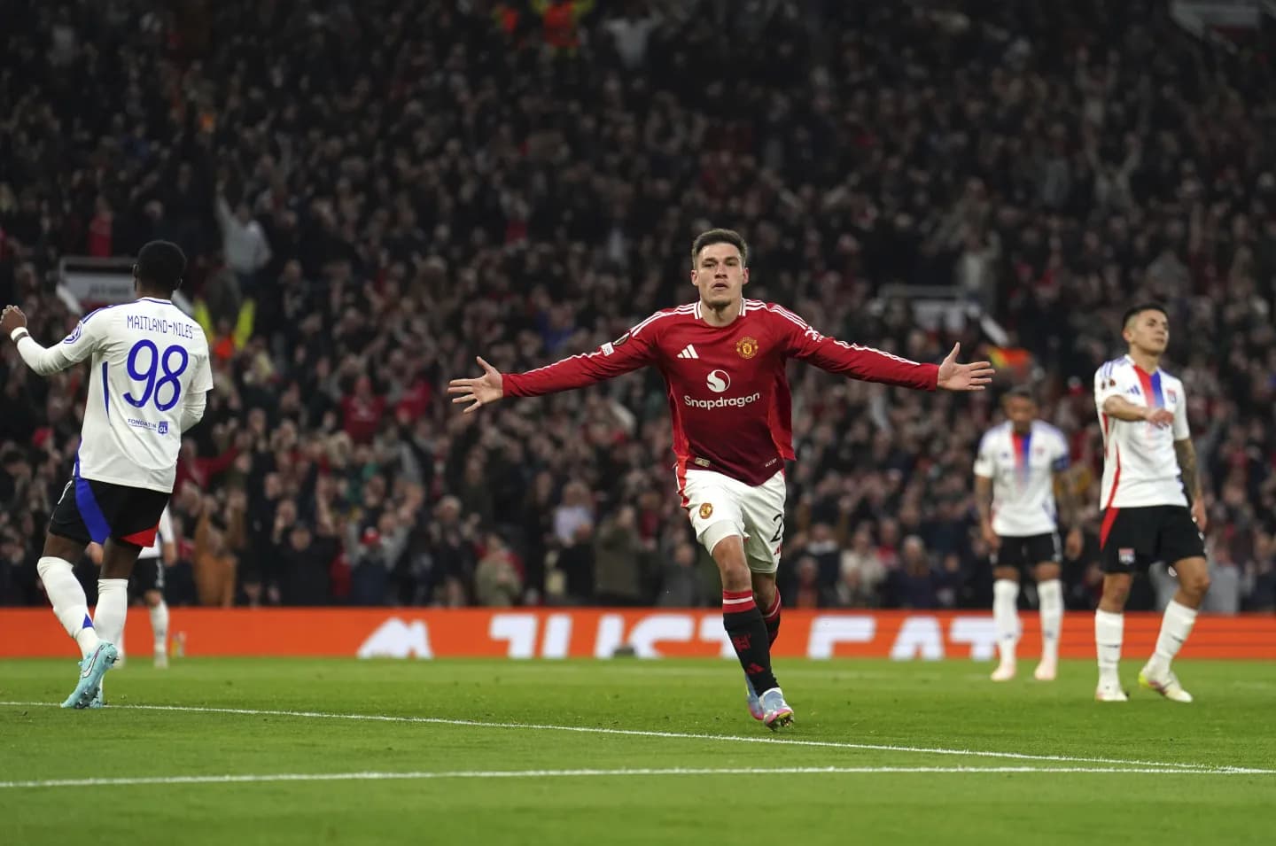 युनाइटेडको ऐतिहासिक पुनरागमन