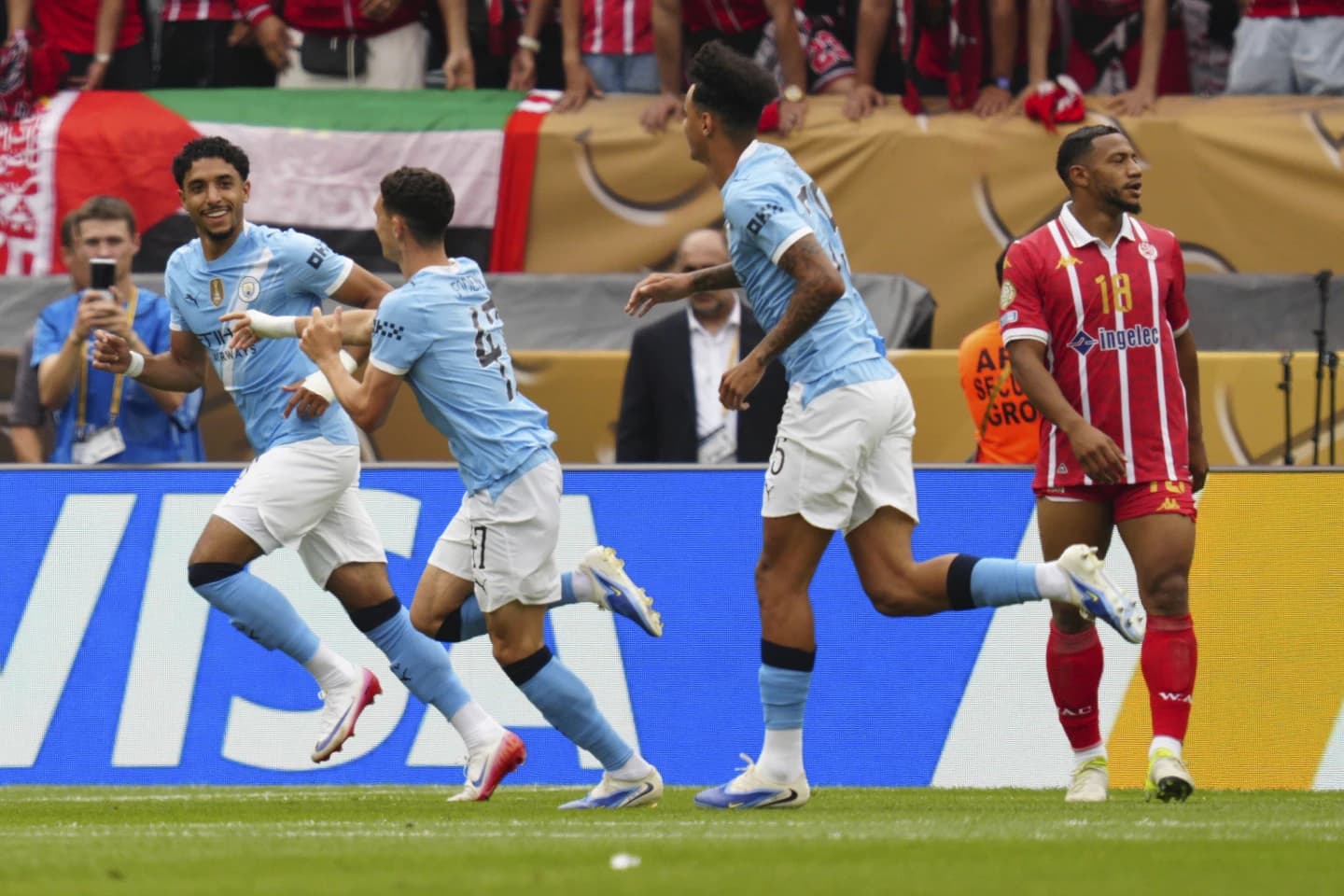 सिटीको जितमा फोडेन नायक