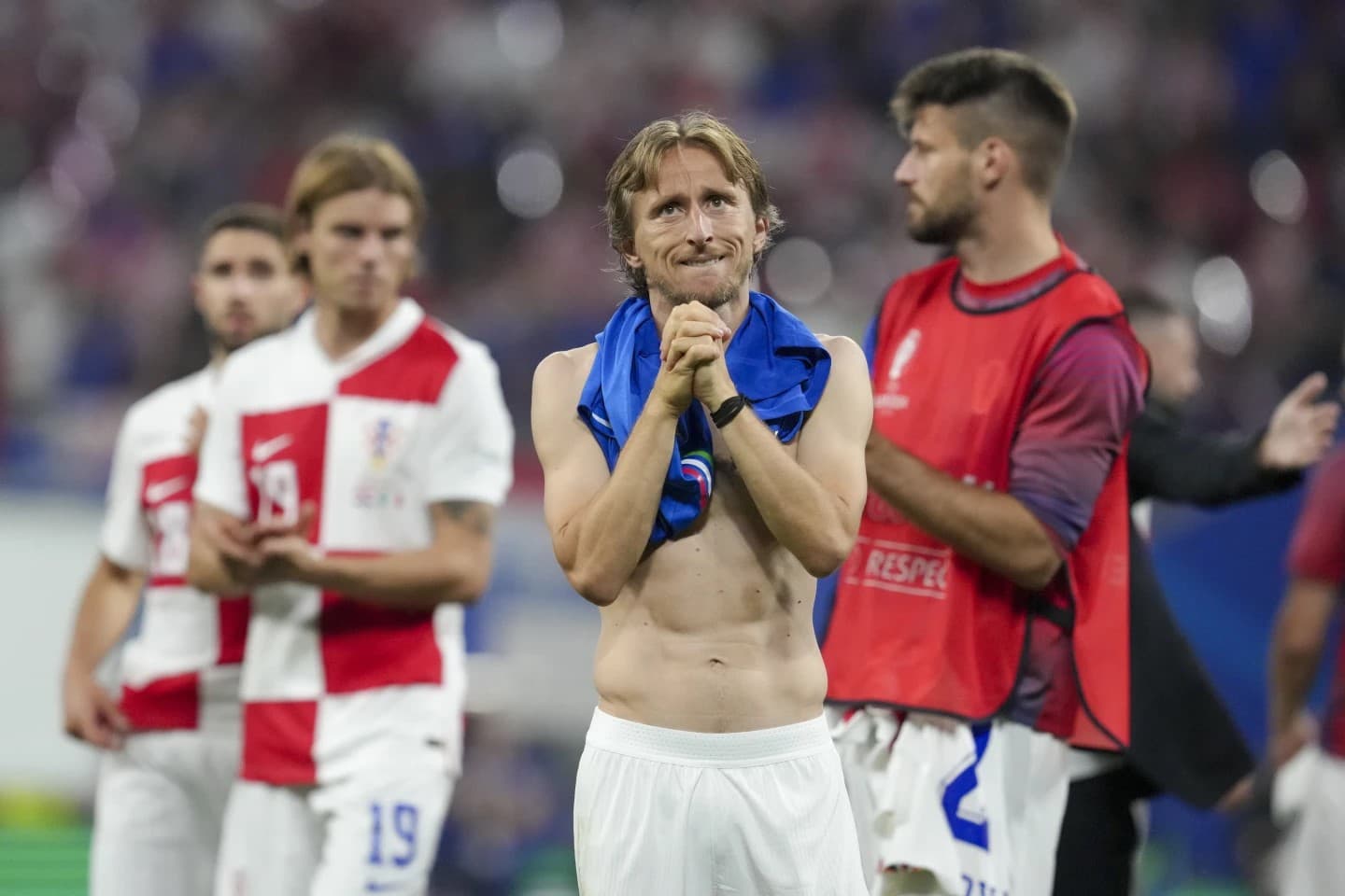 स्वान्सी सिटीका सहमालिक बने मोड्रिच