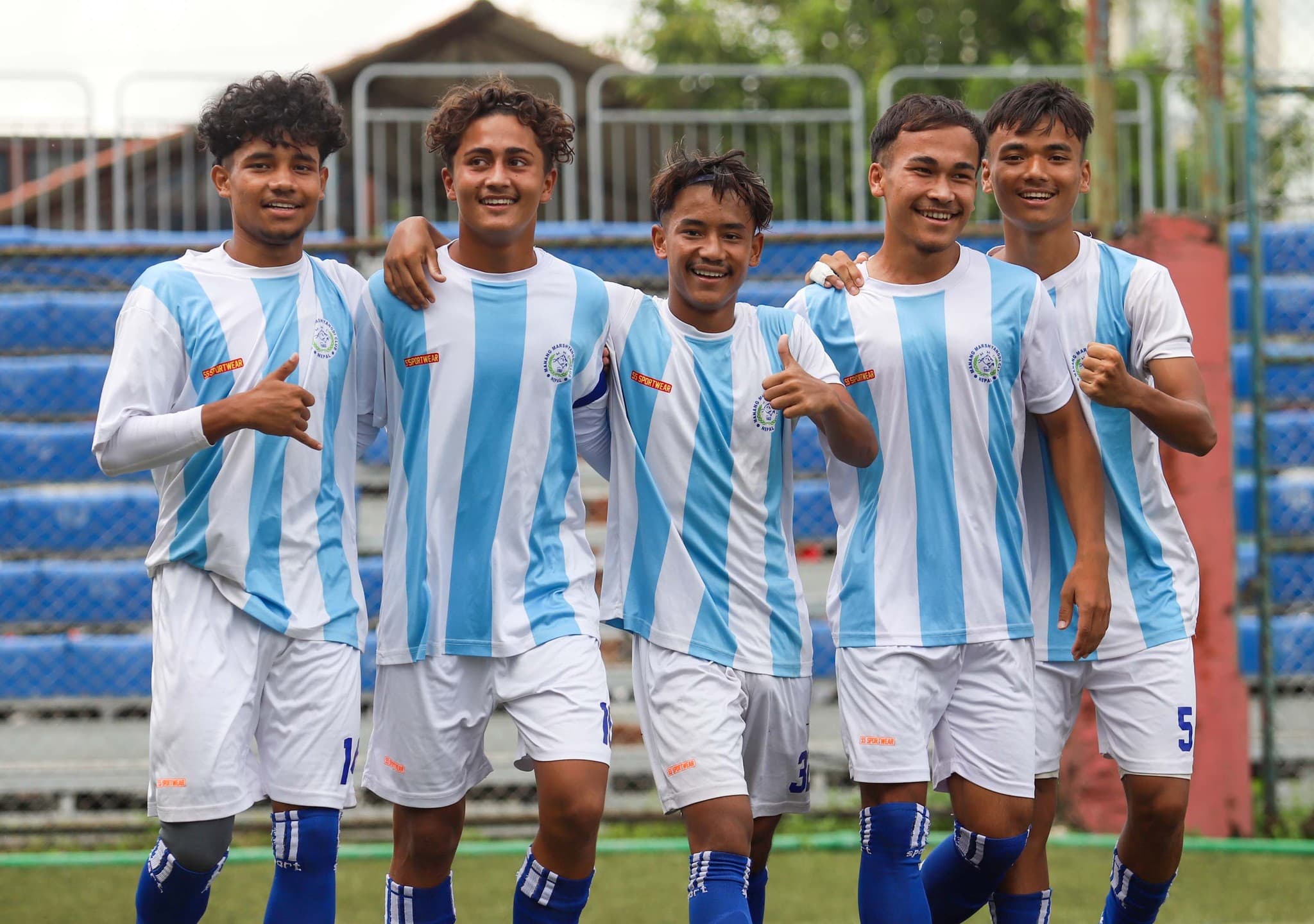 तेस्रो स्थानमा उक्लियो मनाङ