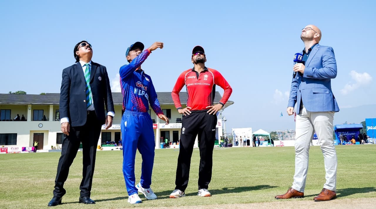 नेपालले टस जितेर फिल्डिङ गर्ने