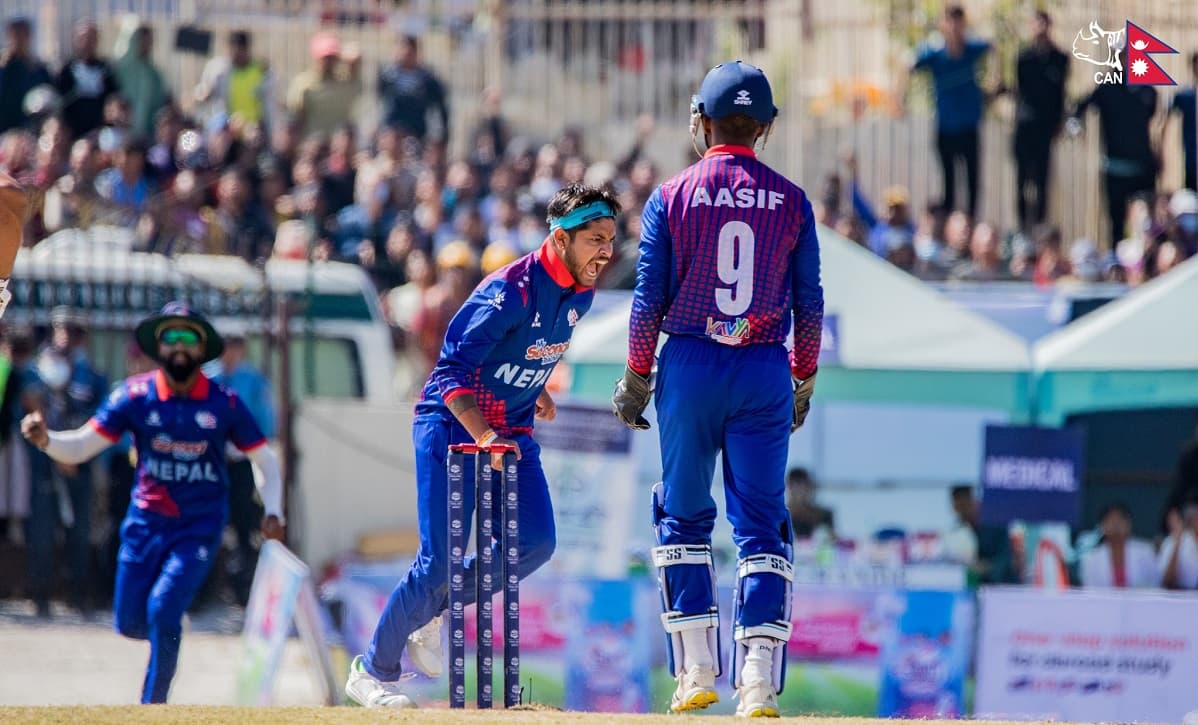 यूएईले नेपाललाई दियो १३५ रनको लक्ष्य