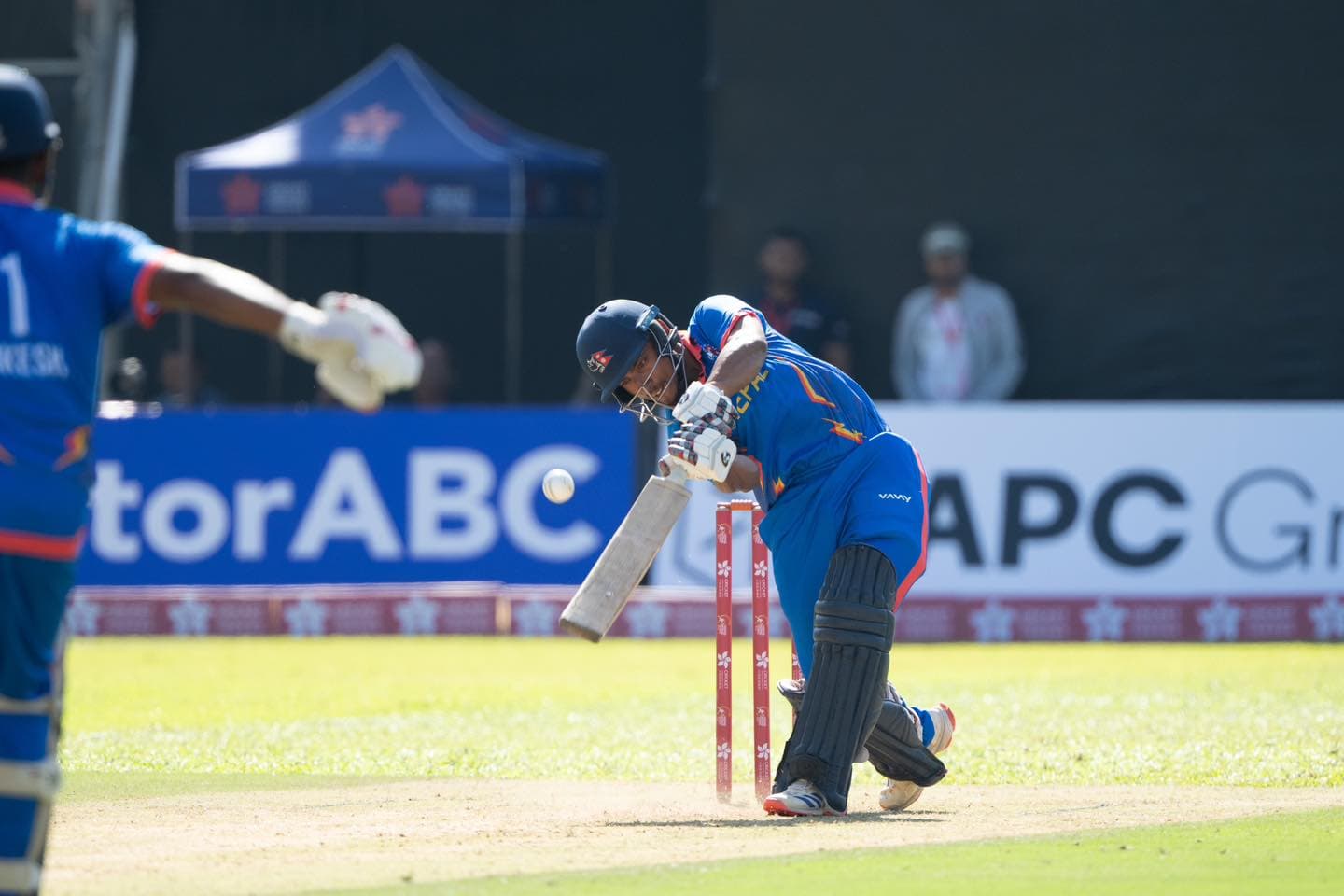 अस्ट्रेलियाविरुद्ध सन्दीपको अर्धशतक