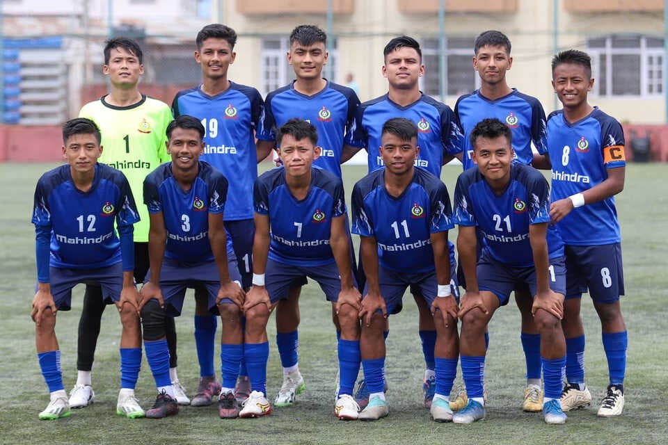 एन्फा यु–१८ युथ लिग पुस १५ मा