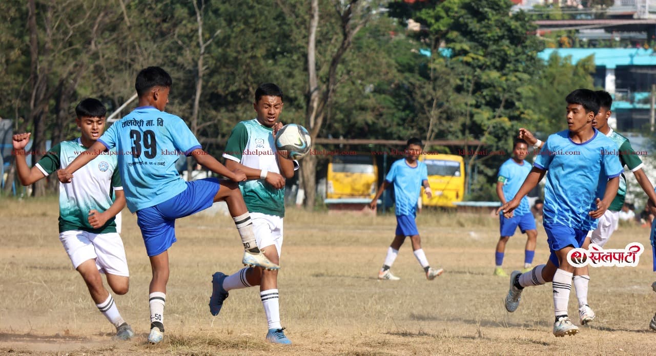 उपाधिका लागि तालबेसी र ज्ञान बगैचा भिड्ने