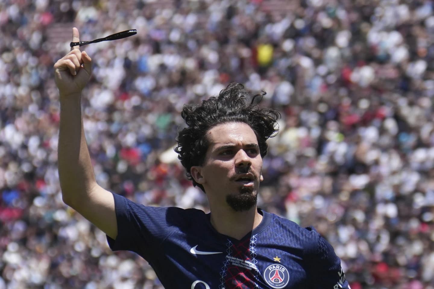 पिएसजीको सानदार सुरुआत