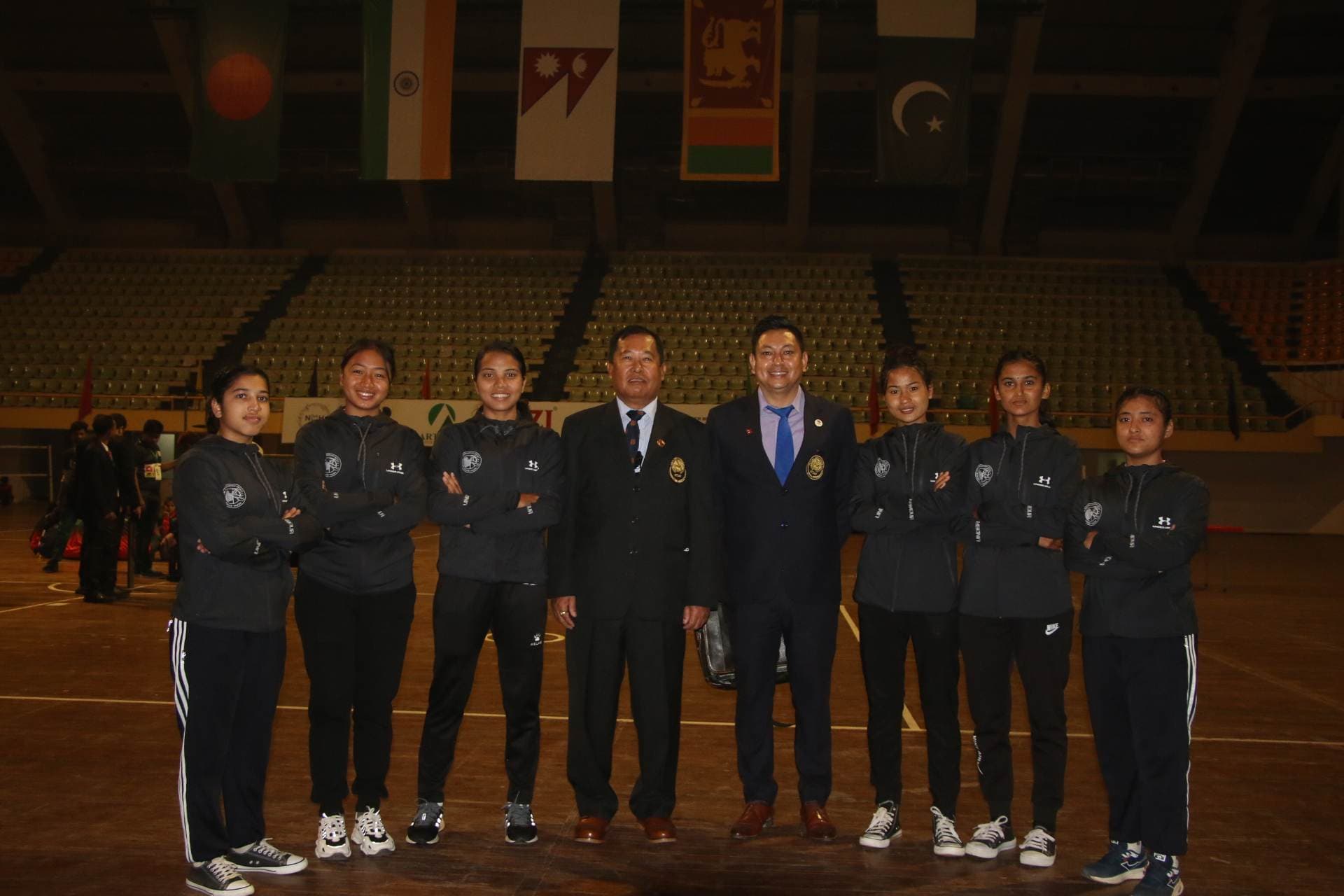 सेपाकताक्रोमा नेपाललाई रजत