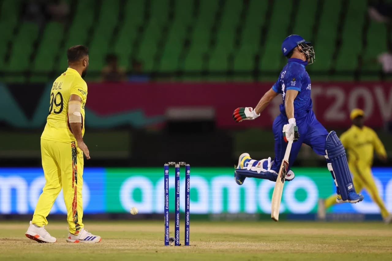 गुरबाजको अर्धशतकमा युगान्डालाई १८४ रनको लक्ष्य