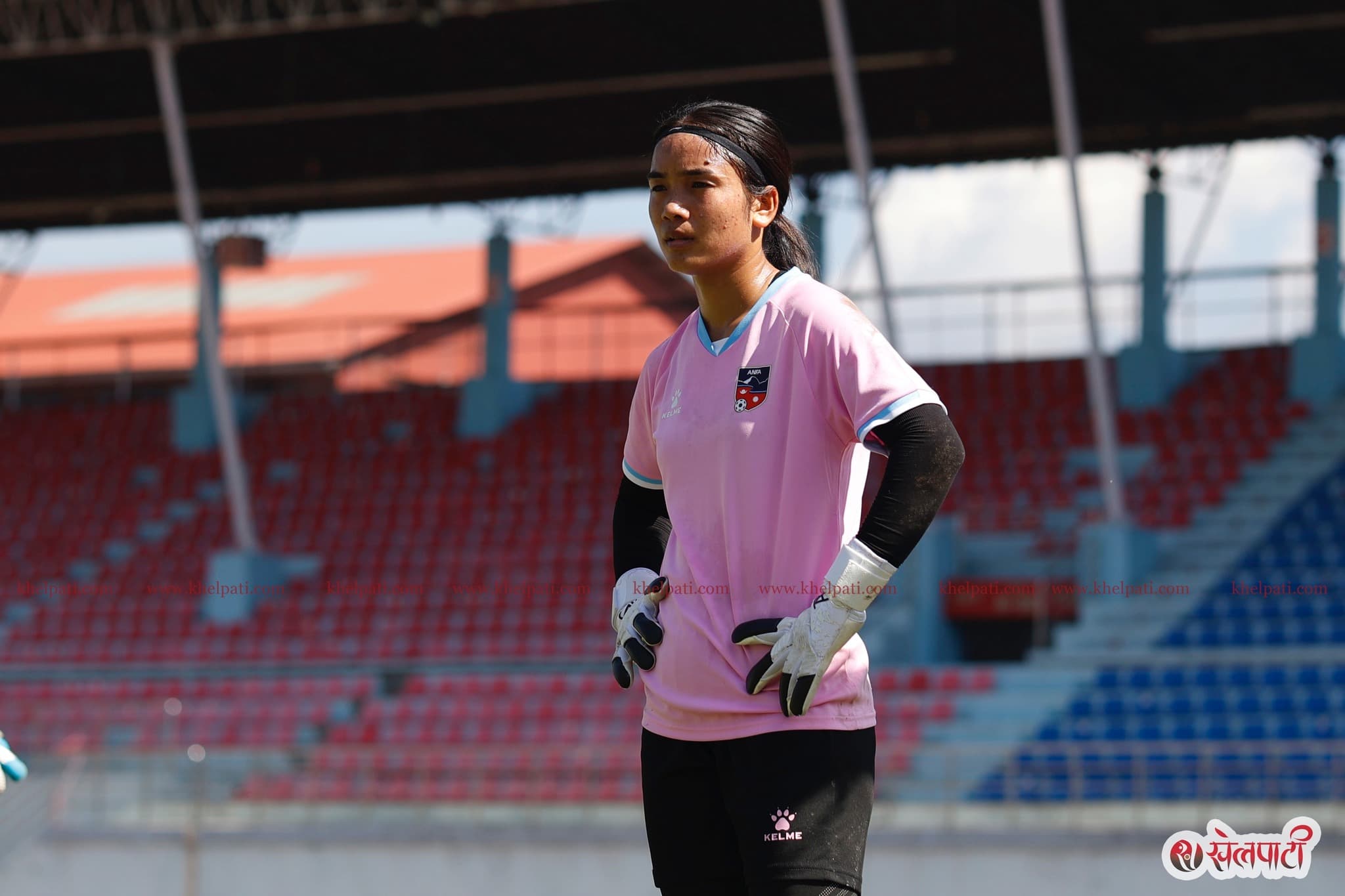 झन्डै ५ महिनापछि गोलपोस्टमा फर्किन अञ्जिला