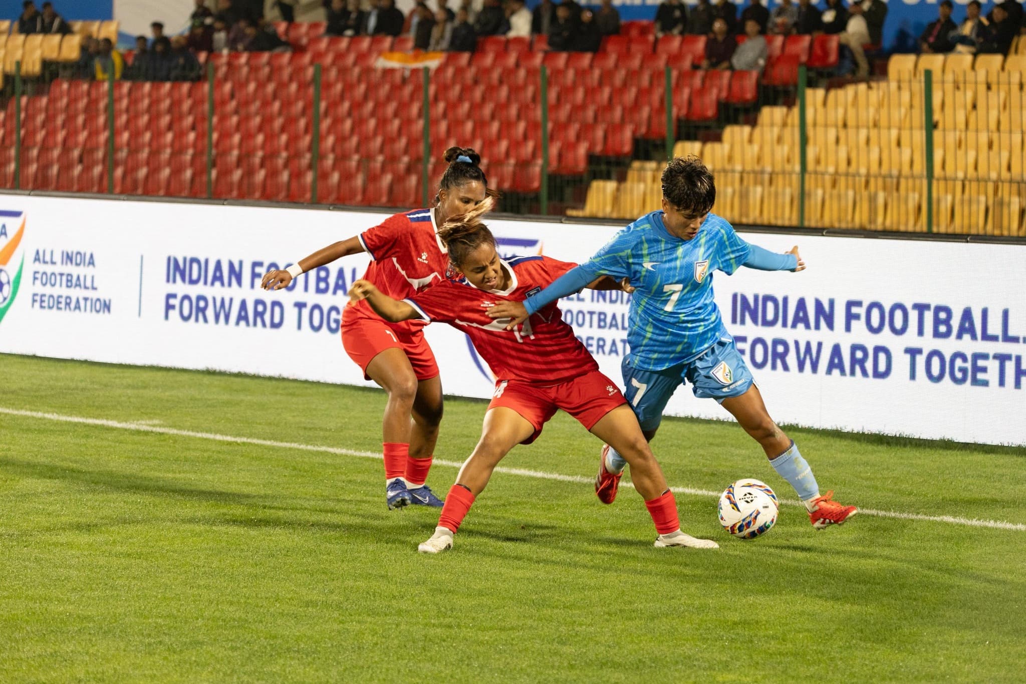 महिला खेलाडीलाई एन्फाले भोकै राखेको भन्दै खेलाडी संघको आपत्ति