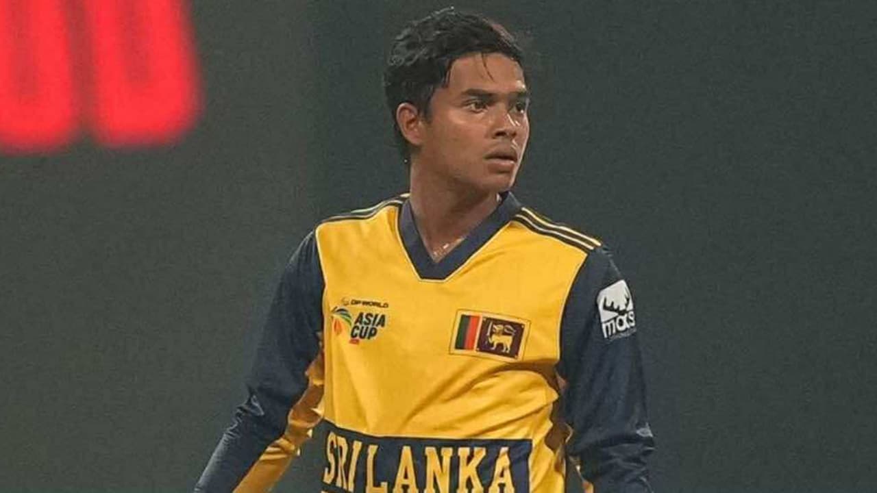 छोराले एकै ओभरमा ५ छक्का खाए, बुबाले हृदयाघातबाट ज्यान गुमाए