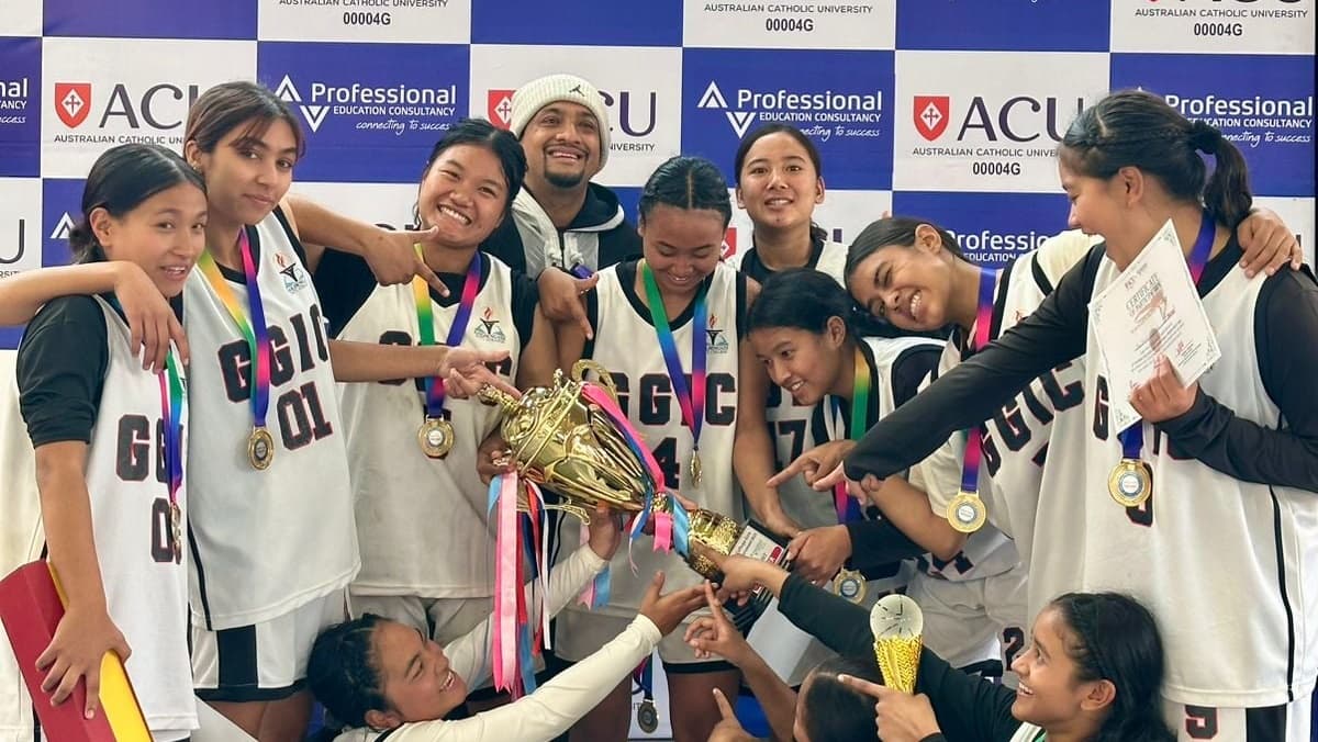 गोल्डेनगेटलाई अन्तर कलेज बास्केटबलको उपाधि